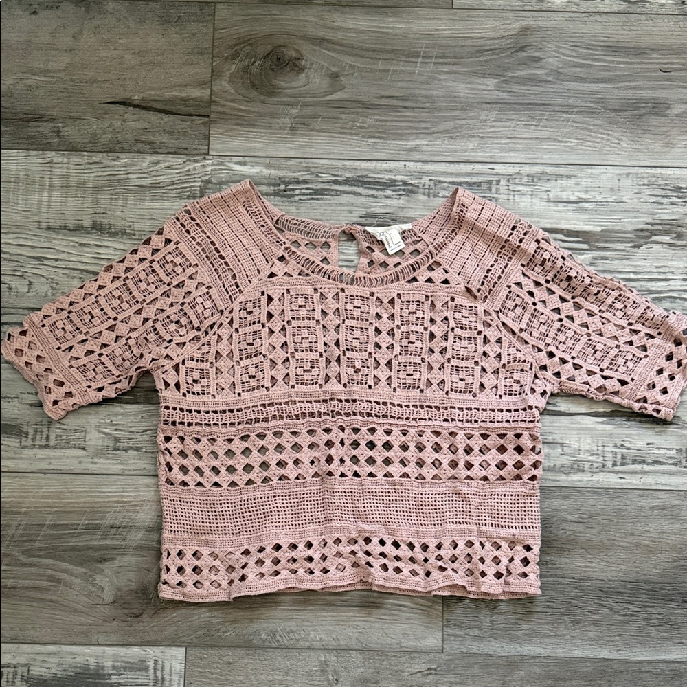⭐️Cute knit Forever 21 crop top